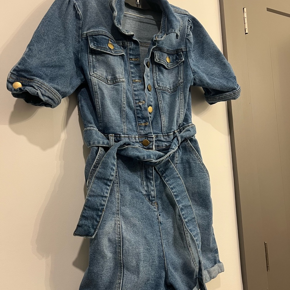 Denim Button-Up Avec Les Filles Jumpsuit